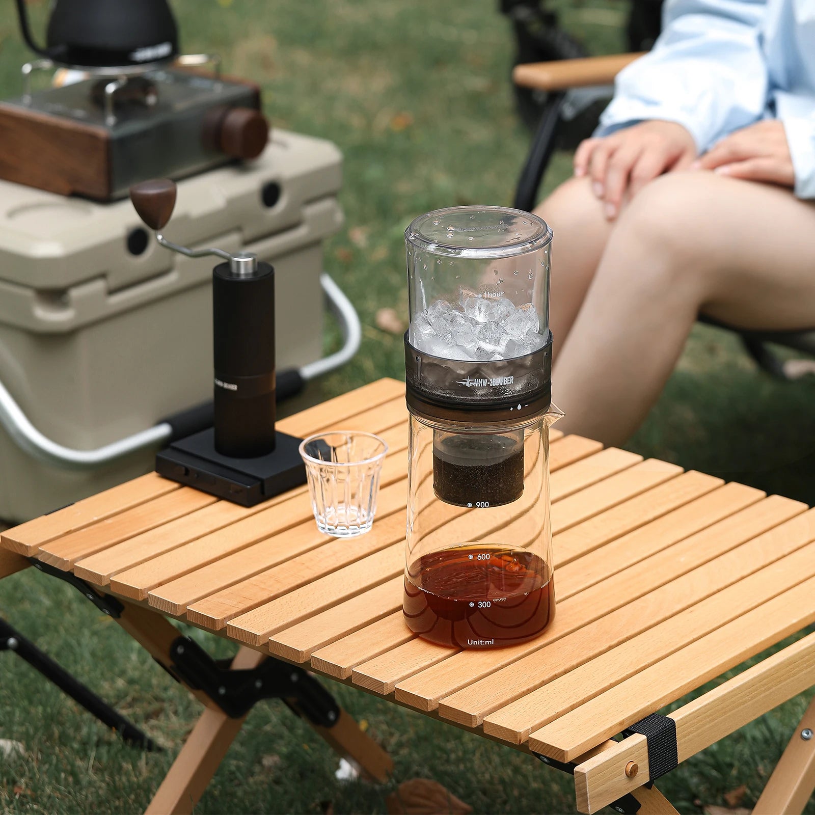 MHW-3BOMBER 2-4 Cup Cold Brew Coffee Maker 600ml Iced Coffee Pot with 100pcs Filter Paper 300 Mesh Fine Filters Camping Tools