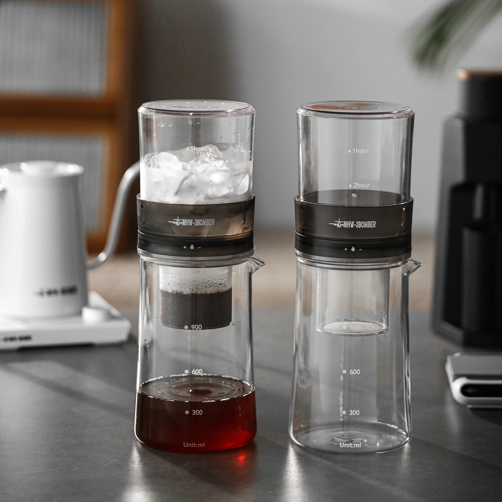 MHW-3BOMBER 2-4 Cup Cold Brew Coffee Maker 600ml Iced Coffee Pot with 100pcs Filter Paper 300 Mesh Fine Filters Camping Tools